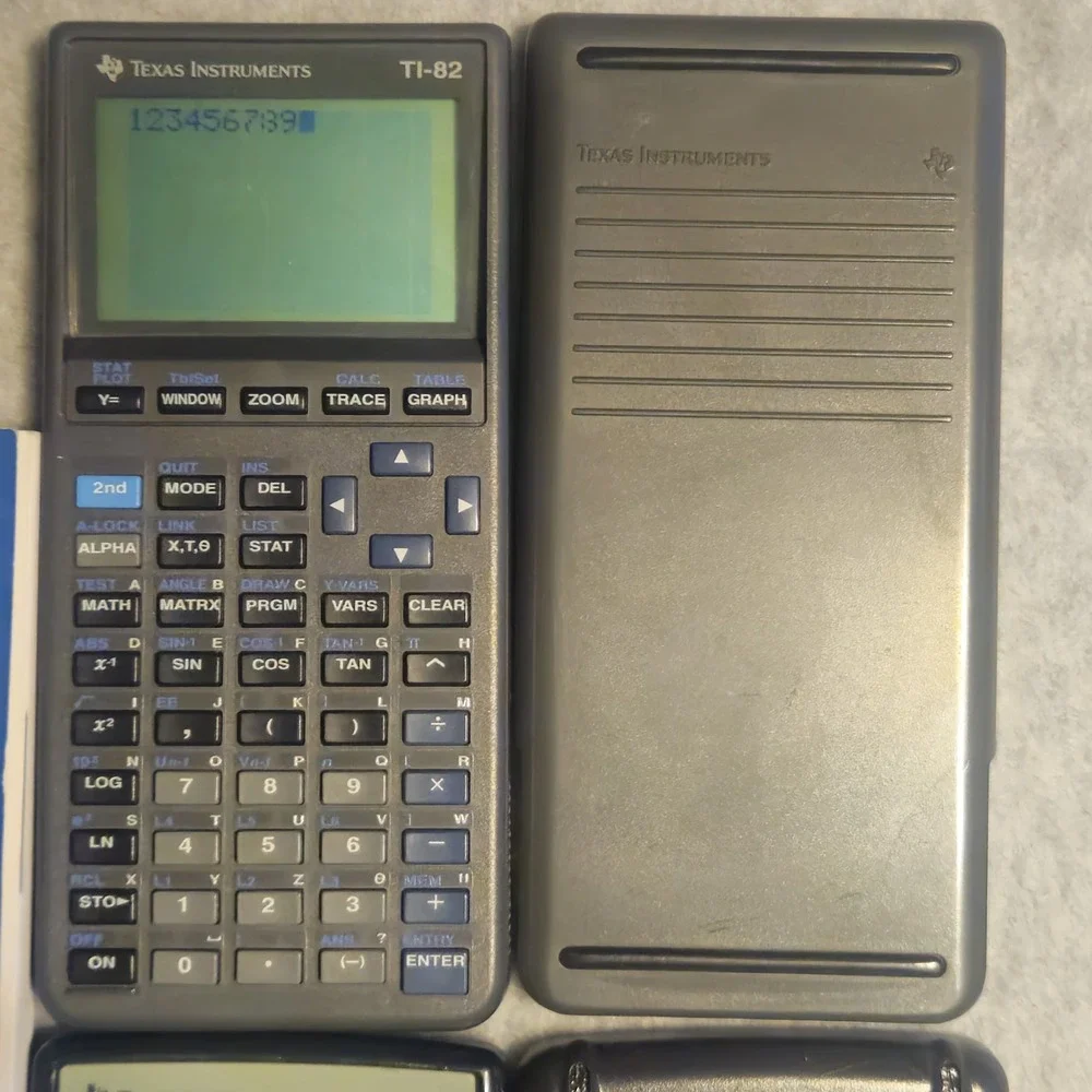 TEXAS INSTRUMENTS TI 82 TI 83 Graphing Calculators Lot Manuals Tested Works